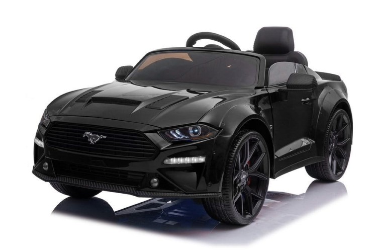 auto na akumulator ford mustang
