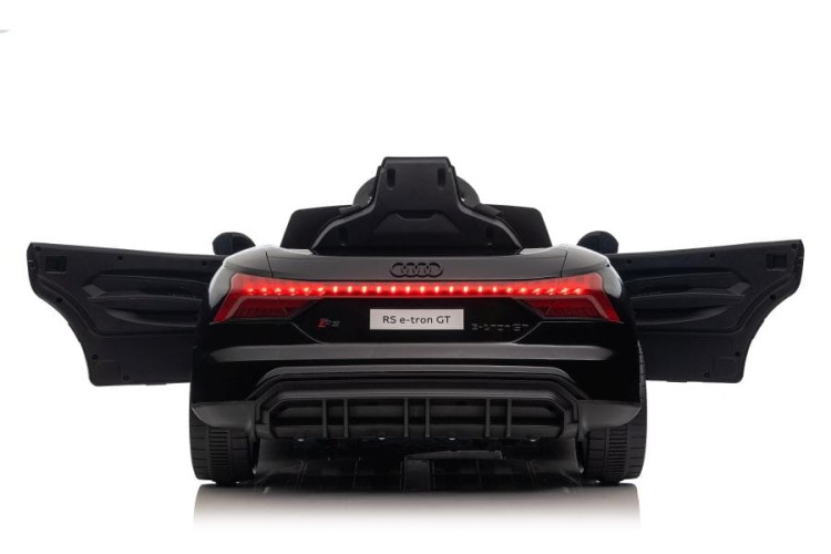 Autko Na Akumulator Audi E- Tron GT Czarne QLS-6888