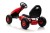 czerwony gokart na pedały