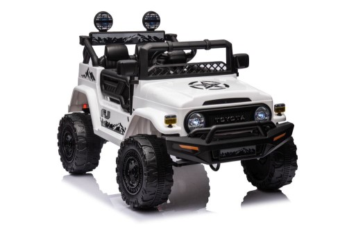 Auto Na Akumulator Toyota FJ Biała 4x4 / jeep