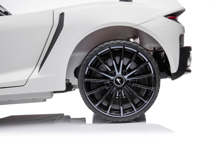 samochód na akumulator dla dziecka McLaren GT 12V Biały