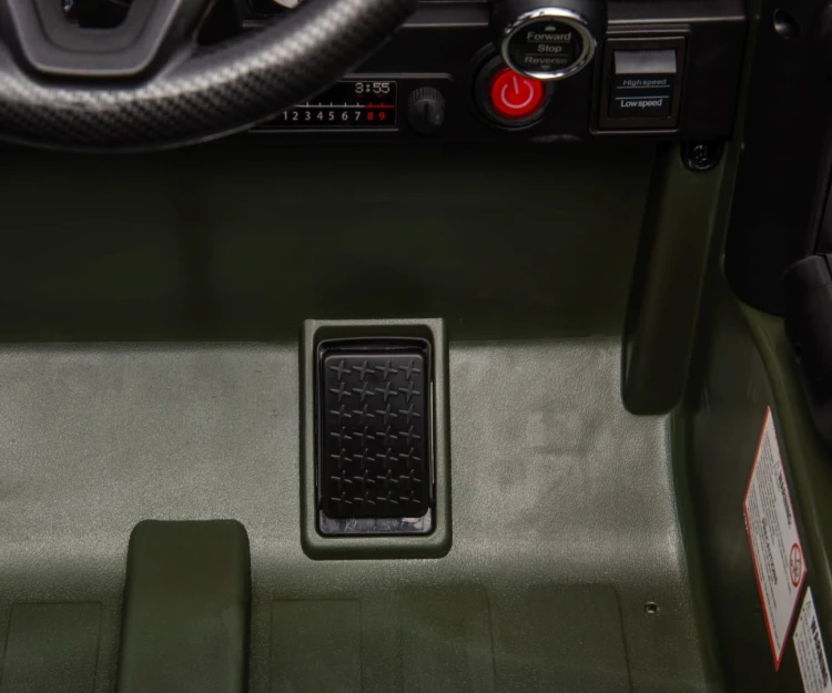 Samochód elektryczny dla dzieci  Toyota FJ Cruiser Army