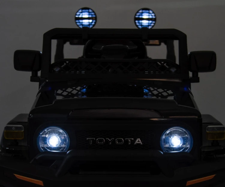 Samochód elektryczny dla dzieci Toyota FJ Cruiser Black