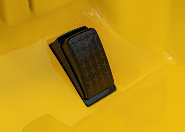Samochód na akumulator dla dzieci  Porsche Spyder RS 718 Żółty MP4