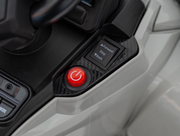 Quad na akumulator Can Am Outlander ATV z Pilotem Szary