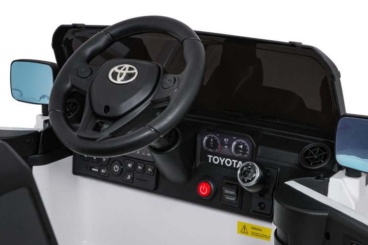 Pojazd Toyota Land Cruiser PRADO Biały