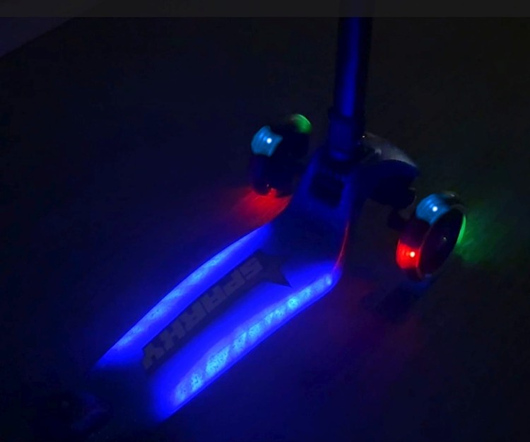 Milly Mally Scooter Sparky Blue - hulajnoga