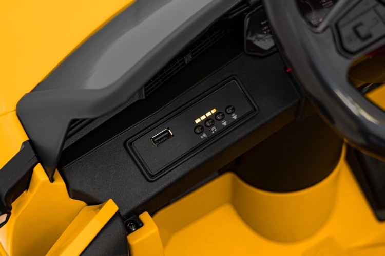 Samochód dla dziecka   Audi SQ8 Żółty