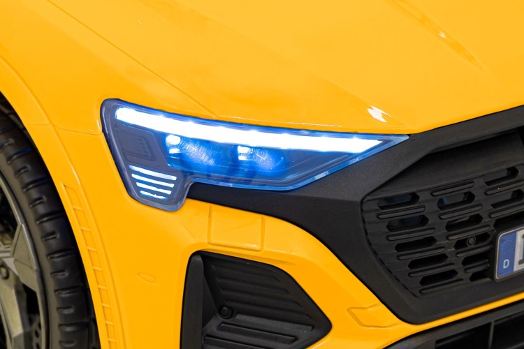 Samochód dla dziecka   Audi SQ8 Żółty