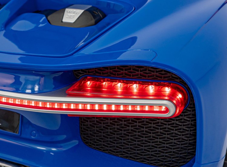 Bugatti Chiron Samochód na akumulator dla dzieci Niebieski