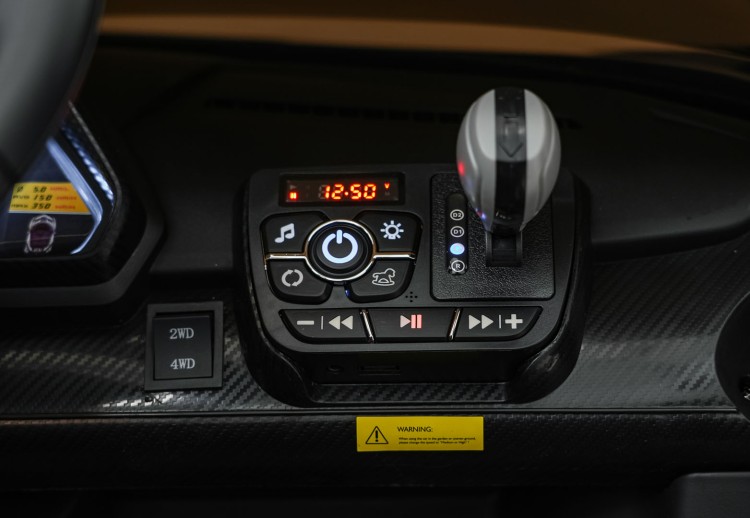 Samochód elektryczny dla dzieci Lamborghini Veneno Zielony