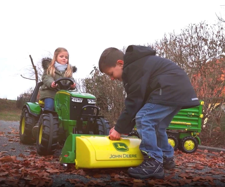 Rolly Toys 409716 Zamiatarka z Klapą John Deere