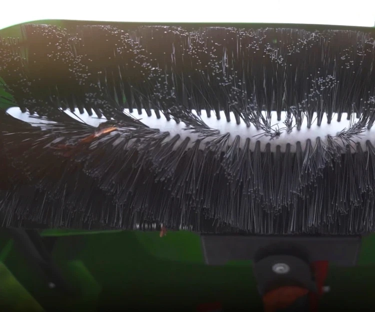 Rolly Toys 409716 Zamiatarka z Klapą John Deere