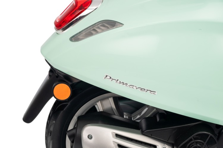 Pojazd Skuter na akumulator dla dzieci Vespa ROMA Zielony