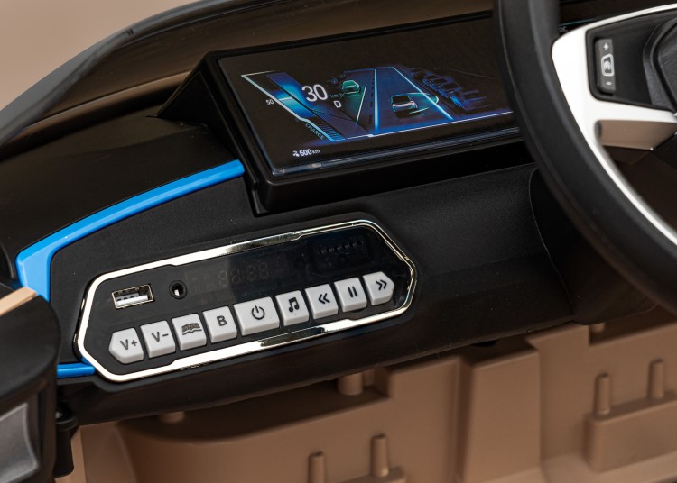 Autko BMW i4 na akumulator dla dzieci Złoty