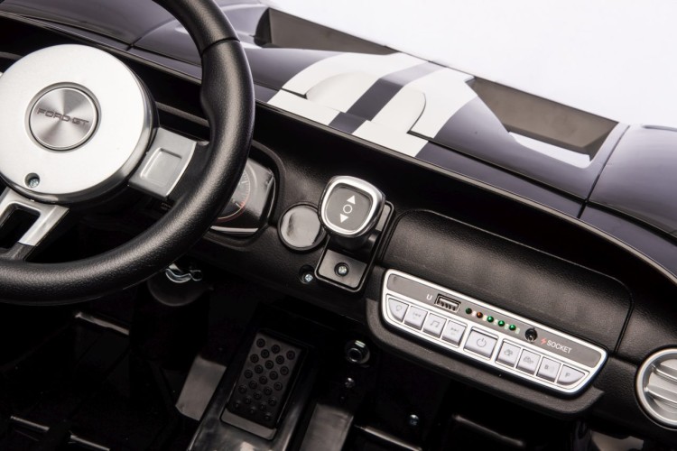 Pojazd na akumulator dla dziecka Ford GT Czarny