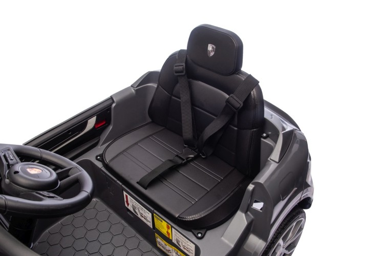Auto na akumulator dla dziecka Porsche Cayenne Czarny