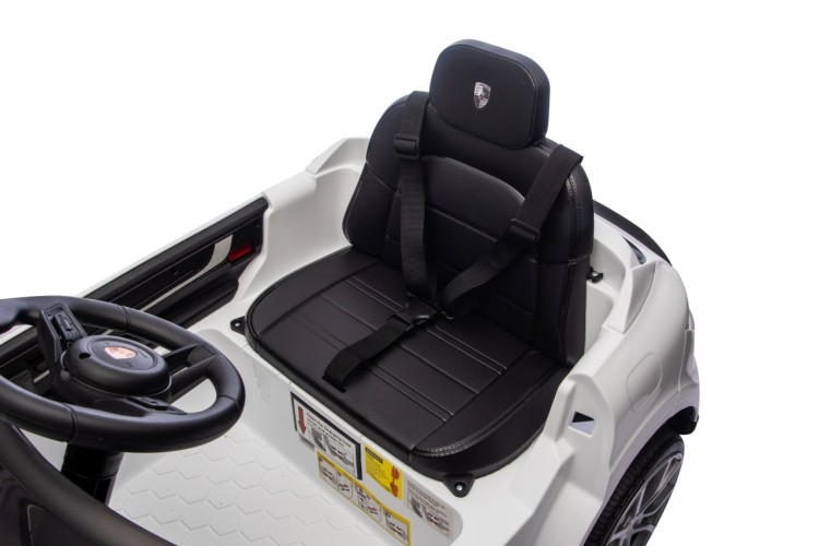 Auto na akumulator dla dziecka Porsche Cayenne Biały