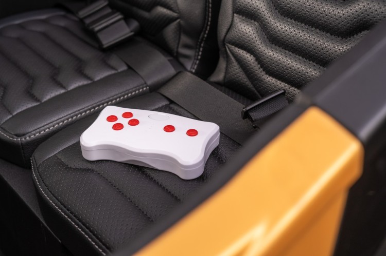 Pojazd Buggy Arctic Cat WILDCAT XX Złoty