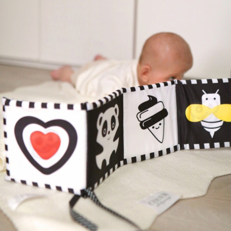 WOOPIE GREEN Box Pudełko XXL Montessori Edukacyjne 7w1 Sensoryczne 0-2 Miesiące 18el. FSC