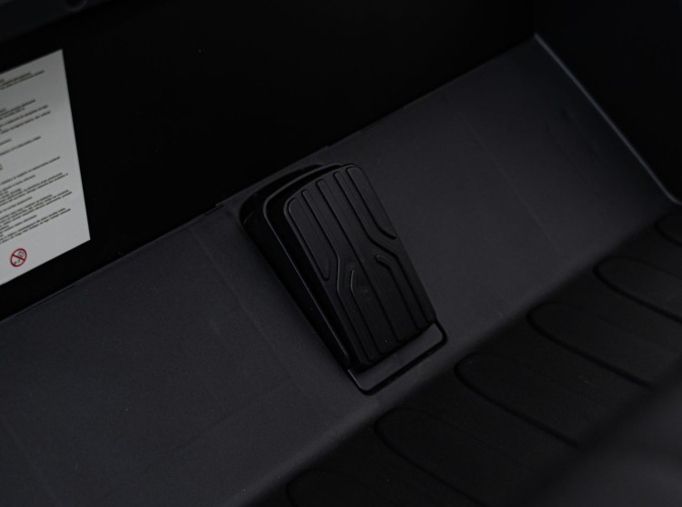 Pojazd Pick-Up Champion Czarny