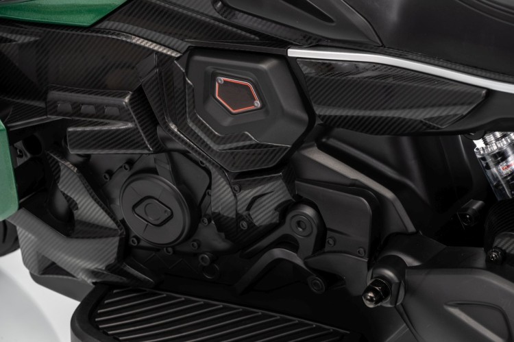Pojazd Motor Ducati Diavel x Bentley Zielony