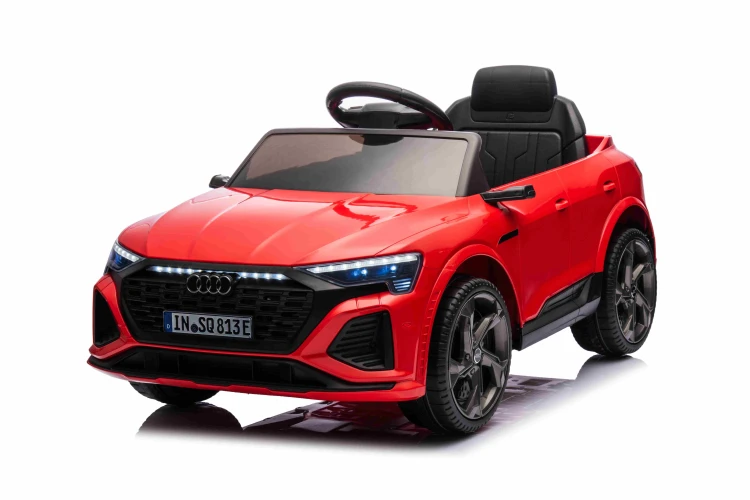 Autko na akumulator Audi SQ8 Czerwony