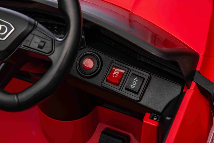 Autko na akumulator Audi SQ8 Czerwony