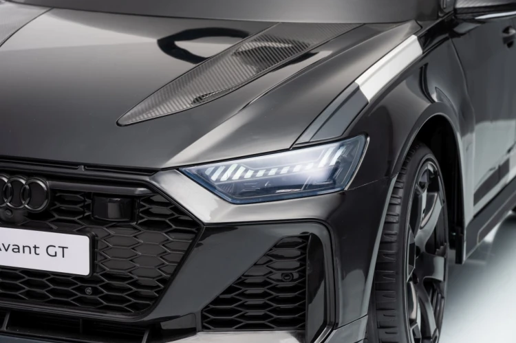 Autko na akumulator Audi RS6 Avant GT Czarny