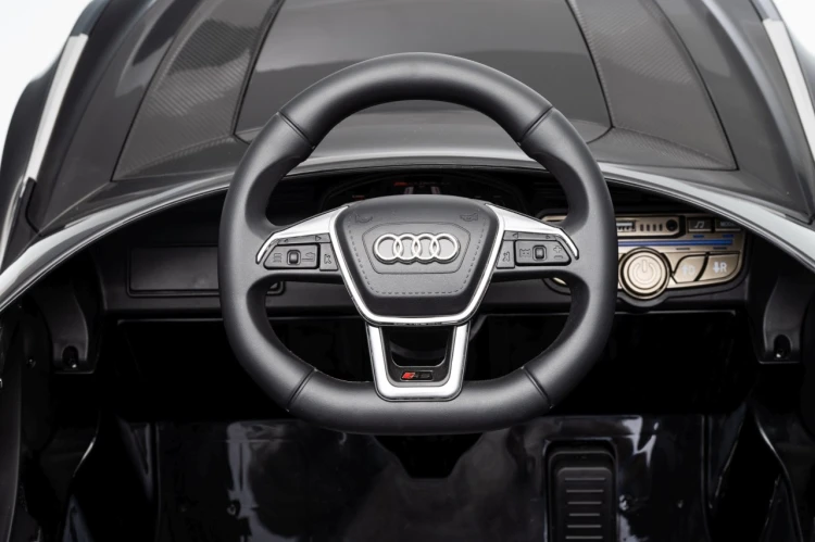 Autko na akumulator Audi RS6 Avant GT Czarny