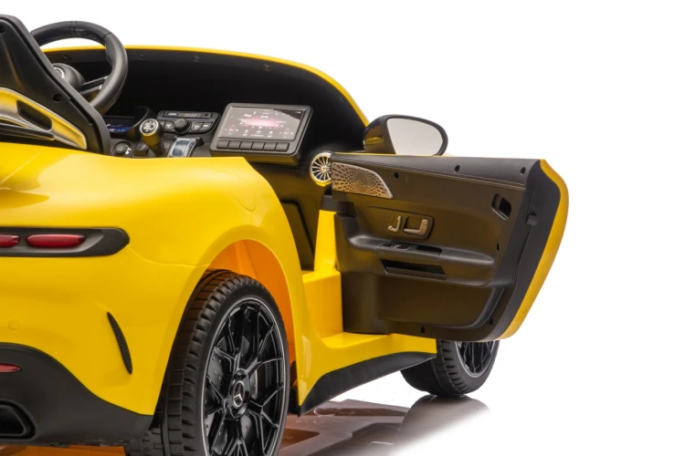 Autko na akumulator 2 osobowe Mercedes Benz GT63 AMG Żółty