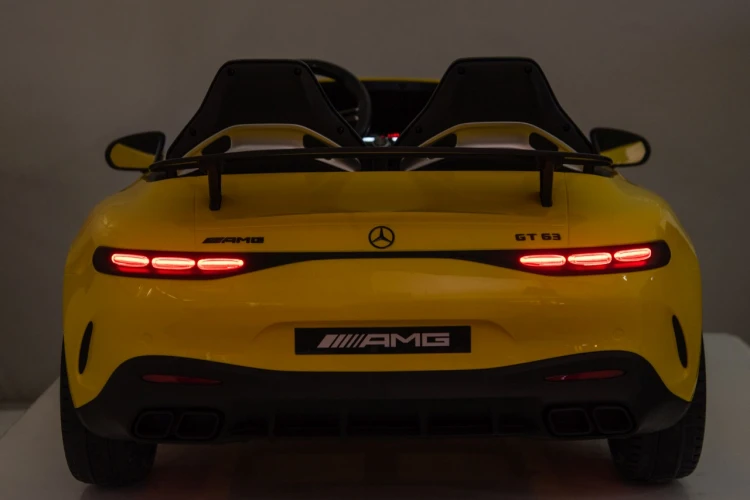 Autko na akumulator 2 osobowe Mercedes Benz GT63 AMG Żółty