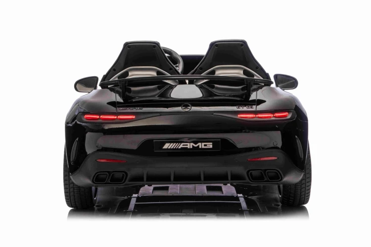 Autko na akumulator 2 osobowe  Mercedes Benz GT63 AMG Czarny
