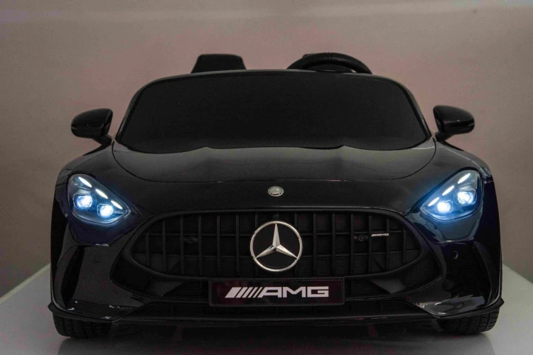 Autko na akumulator 2 osobowe  Mercedes Benz GT63 AMG Czarny