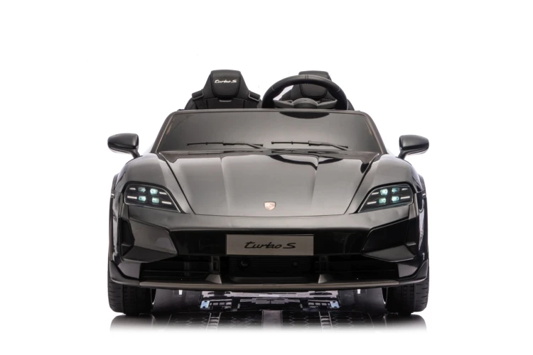 Pojazd Porsche Taycan Turbo S Czarny