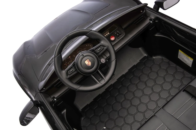 Pojazd Porsche Taycan Turbo S Czarny