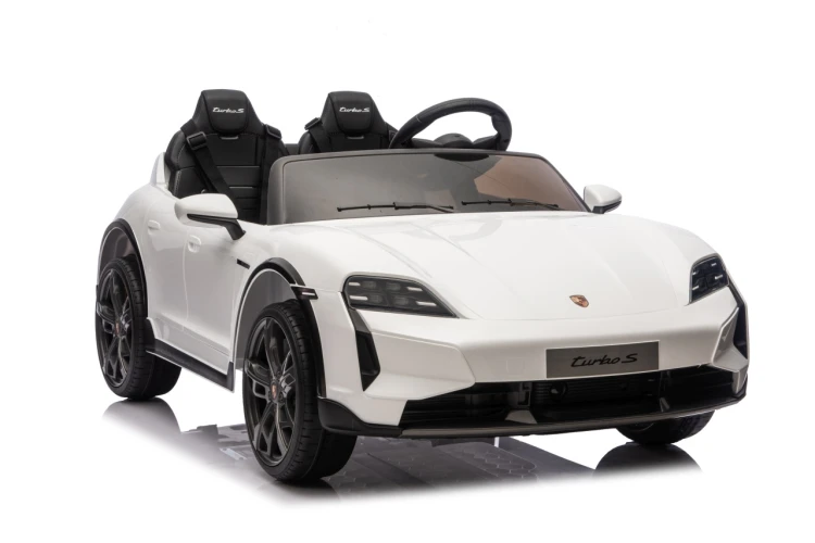 Pojazd Porsche Taycan Turbo S Biały