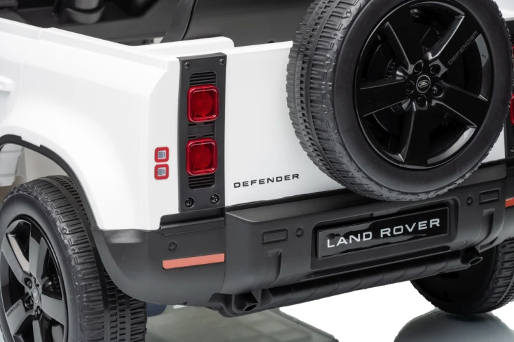 Samochód na akumulator Land Rover Defender Biały