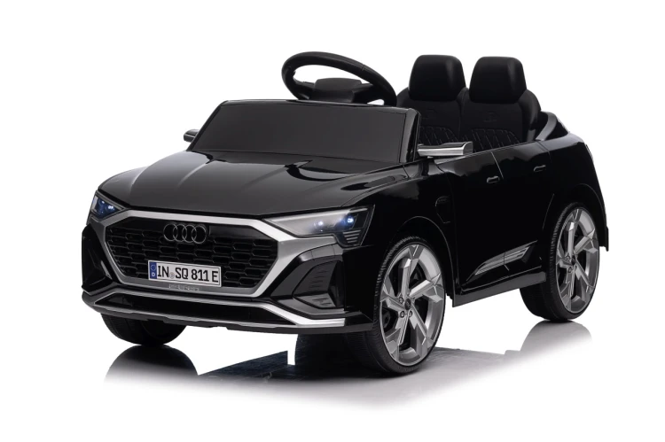 Samochód elektryczny dla dziecka Audi SQ8 Czarny