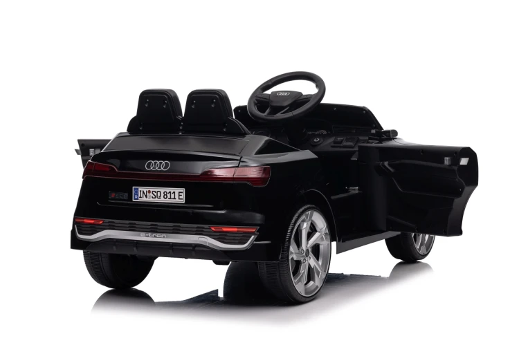 Samochód elektryczny dla dziecka Audi SQ8 Czarny