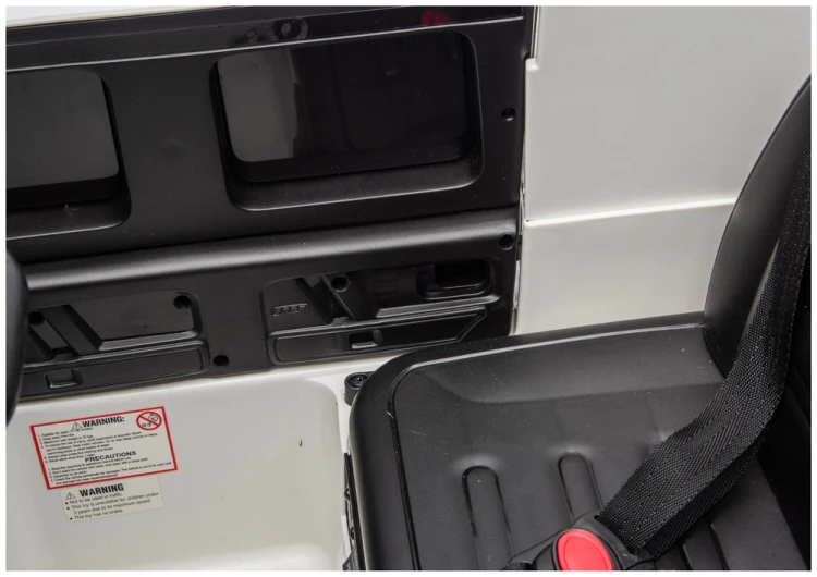 Pojazd Na Akumulator Mercedes G 4x4 24V 2580 Biały