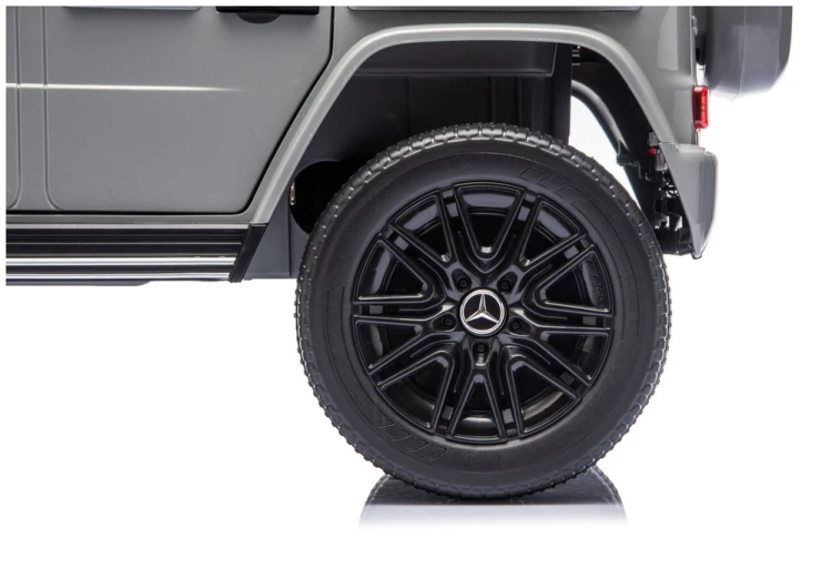 Pojazd Na Akumulator Mercedes G 4x4 24V 2580 Szary