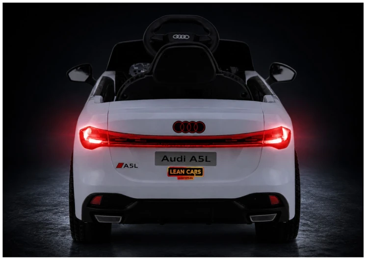 Pojazd Na Akumulator Audi A5L HL788 Biały