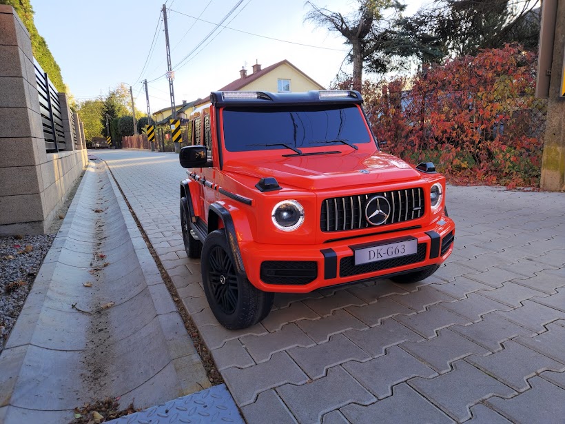 samochód dla dziecka Mercedes