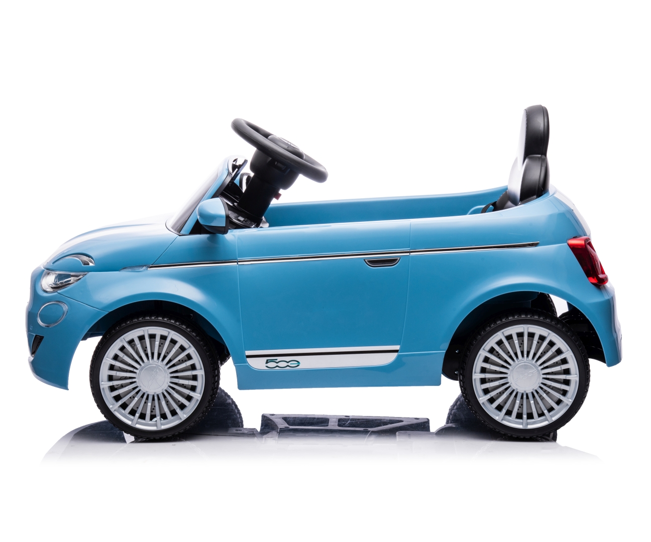 autko na akumulator FIAT 500E
