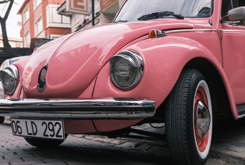 Różowe auto na akumulator - Dla małych księżniczek!